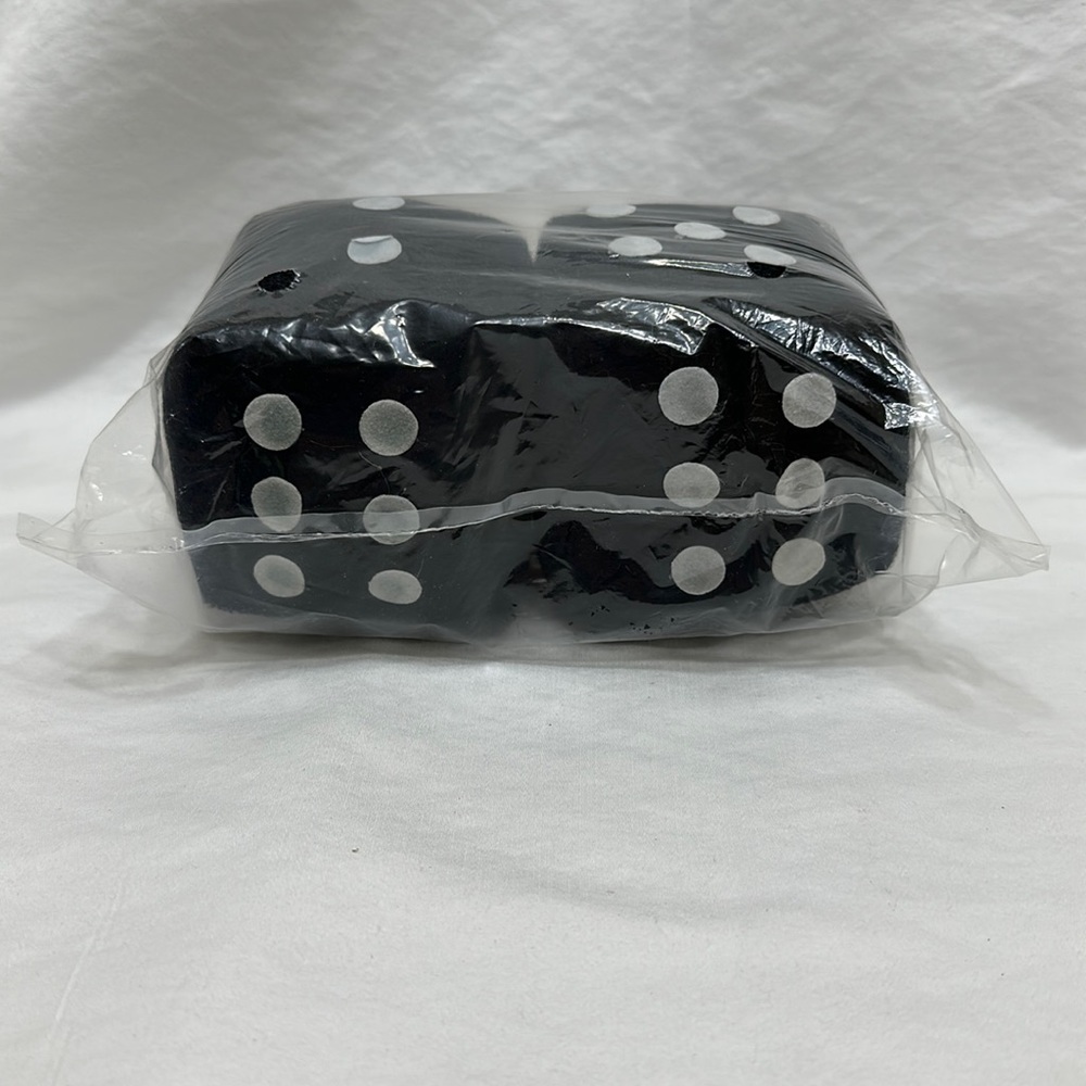 Fuzzy car dice